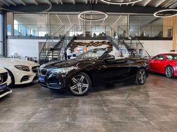 BMW 218 d Cabrio Sport Line *AHK*SHZ*Klima*Navi*