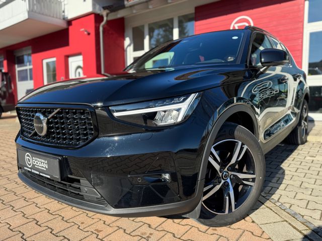 Volvo XC40 B4 AWD Plus Dark DCT LED*AHK*Navi*H/K*1.Han