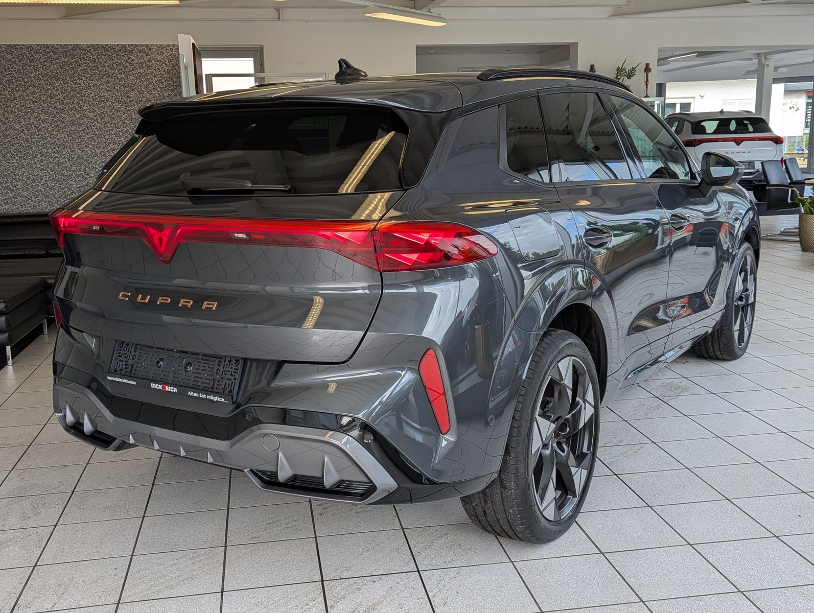 CUPRA Terramar 1.5eTSI HUD DCC Matrix Pano Sennh. 20" - Image 7