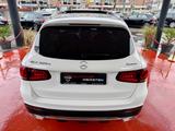 Mercedes-Benz GLC 220d AMG-Line Interieur 4Matic 1. Hand - gebrauchte Mercedes-Benz GLC 220 aus dem Jahr 2021