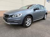 Volvo V60 D3 Cross Country Momentum - NAVI+LEDER+SHZ - Volvo V60 Cross Country Gebrauchtwagen