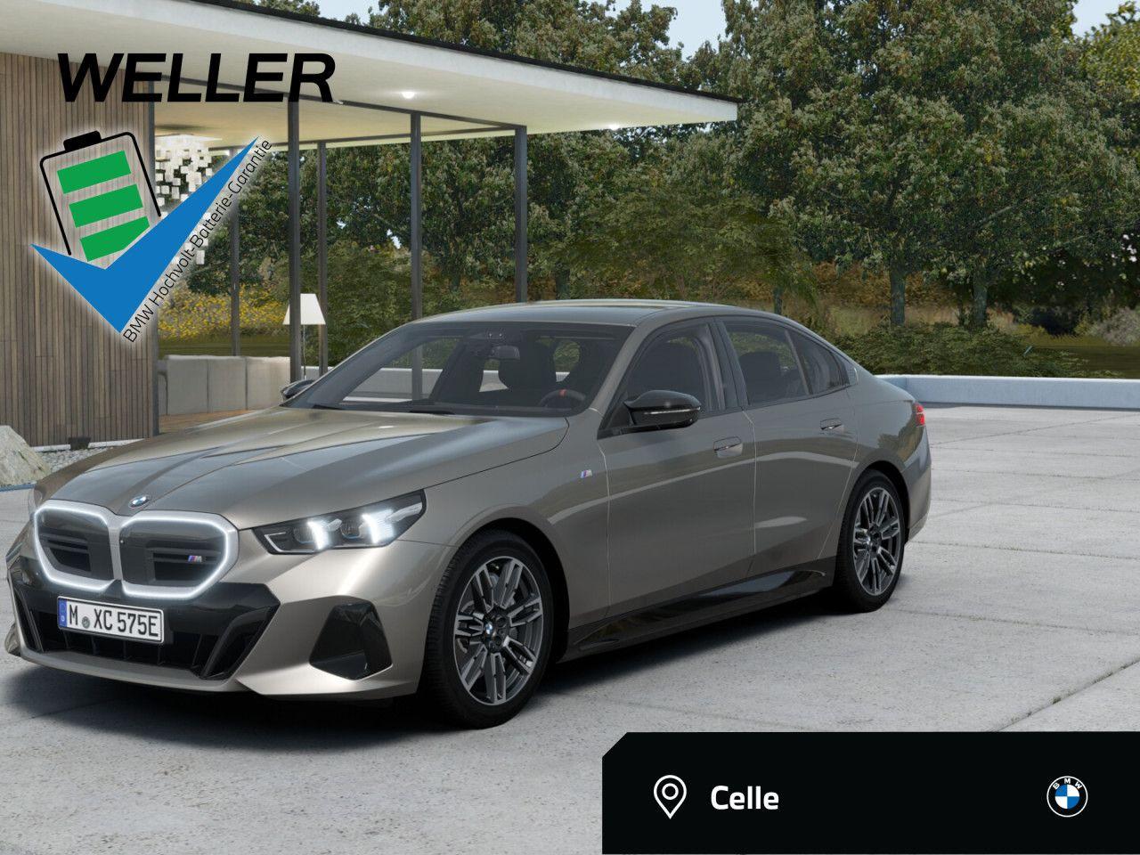 BMW i5 M60 xDrive AHK,IcGlow,H/K,ParkA+,HuD,DA,360°