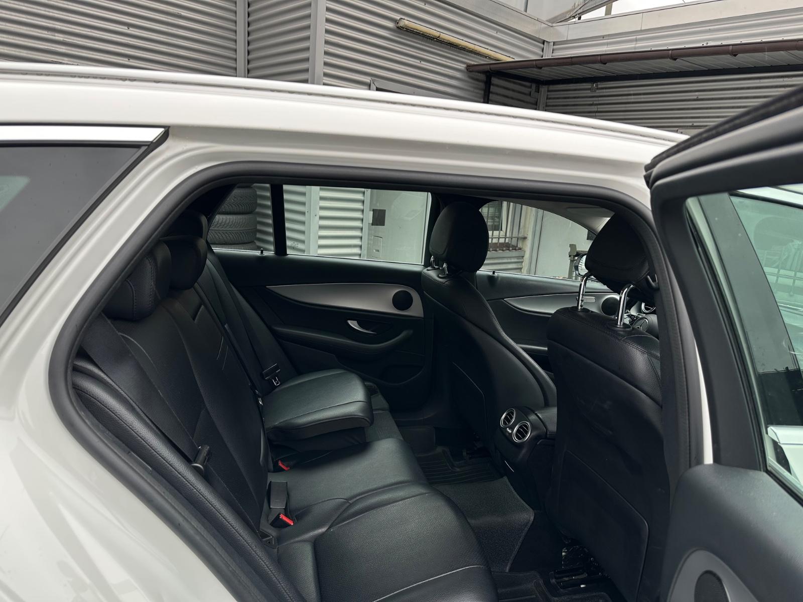 Mercedes-Benz E 220 d T Automatic/Totwinkel-Assistent/Navi