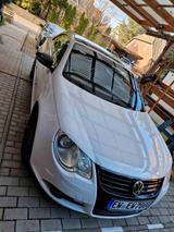 Volkswagen Eos 2.0 Turbo - Volkswagen Eos aus 2009: Cabrio
