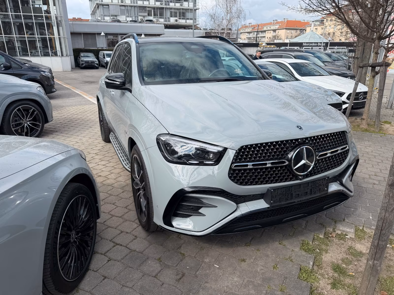Mercedes-Benz GLE 450 9 UNITS*PANO*HEAD UP*MSG*360 CAM*