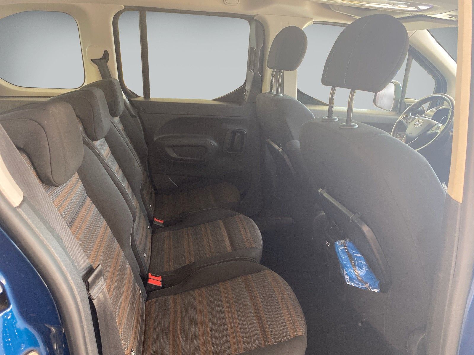 Fahrzeugabbildung Opel Combo Life E Innovation