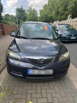 Mazda 2 im guten Zustand - Mazda 2 in Hannover