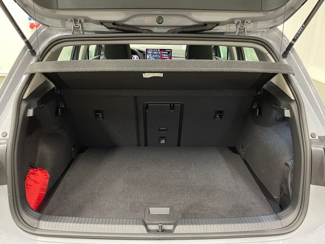 Golf VIII Life 1.5 TSI STANDHZG RFK NAVI SHZ