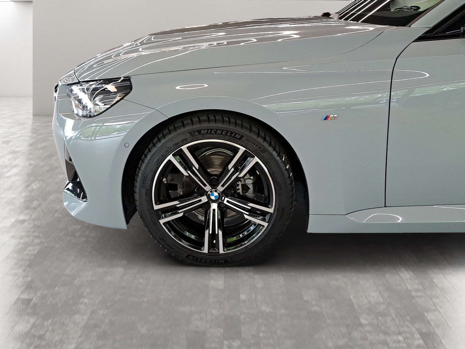 BMW 218 - Bild 13