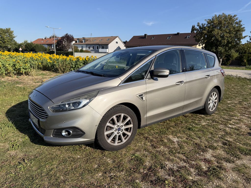 Image of Ford S-Max