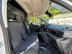 TOYOTA Proace City L2 1,5-l D-4D S&S Meister (E)