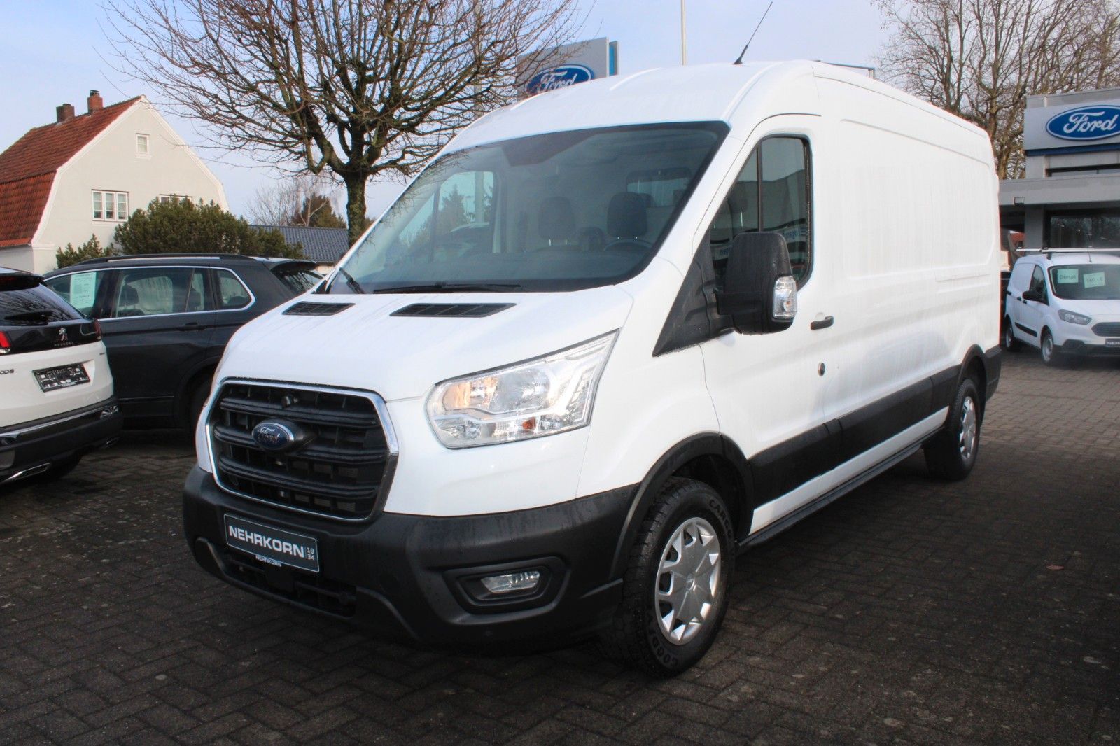 Fahrzeugabbildung Ford Transit L3 H2 TREND AHK PDC ALLWETTER 1.Hand