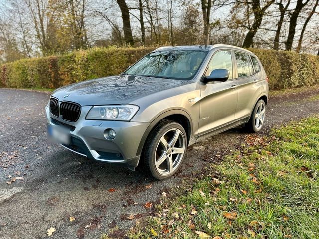 BMW X3 xDrive 20d F25 AHK Kamera Teilleder...