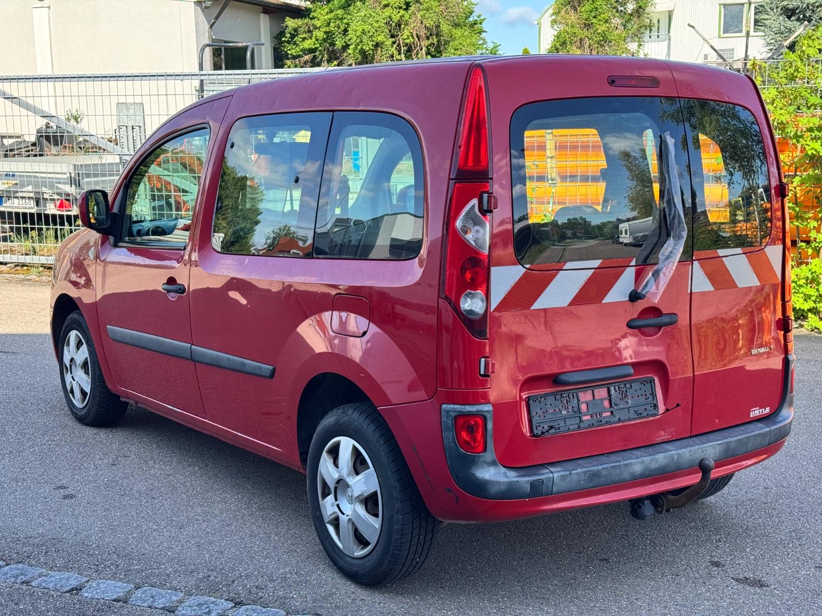 Renault Kangoo 2012 — photo 9
