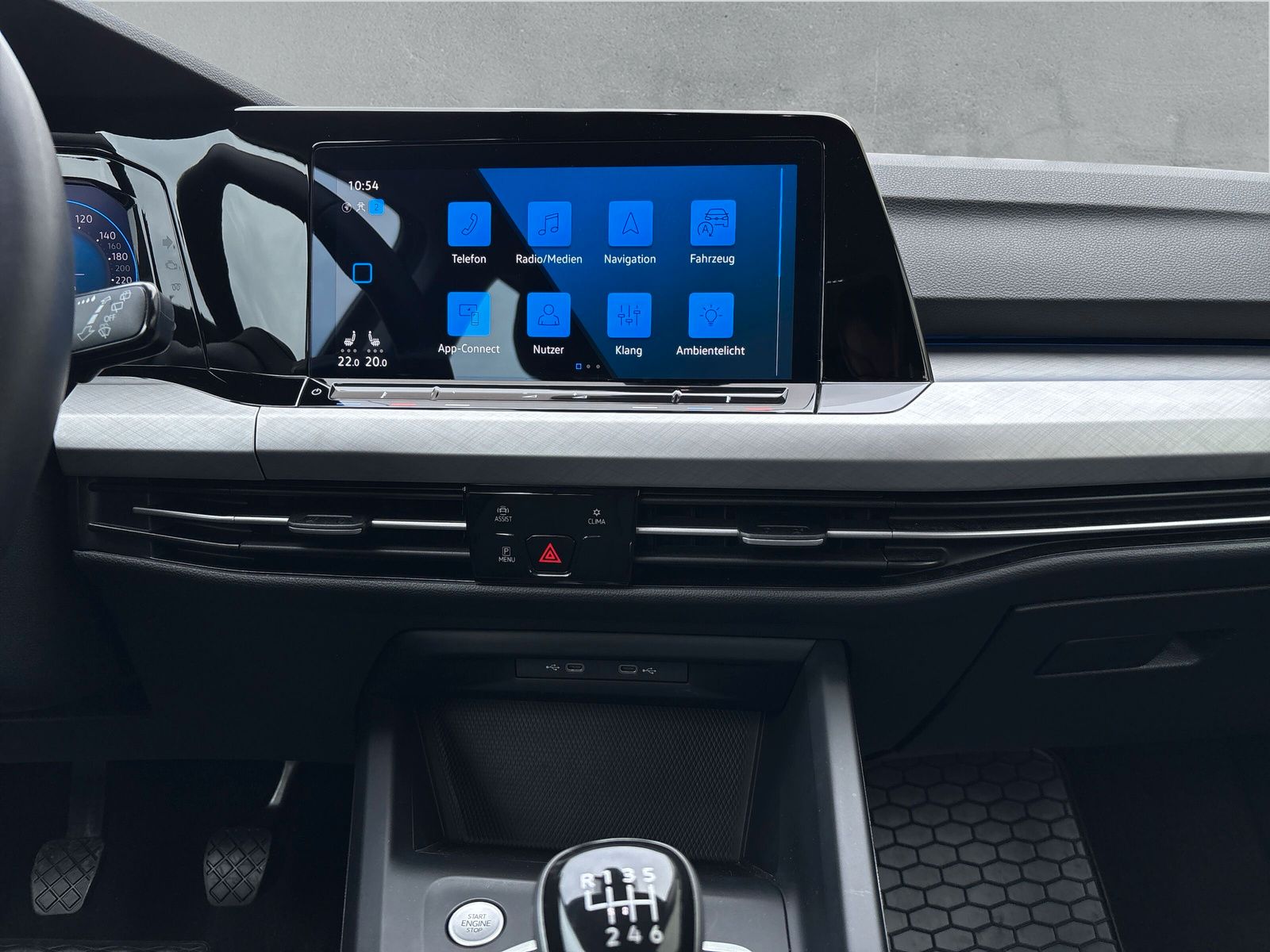 Fahrzeugabbildung Volkswagen Golf  Variant 2.0 TDI Life Kamera AppConnect Nav