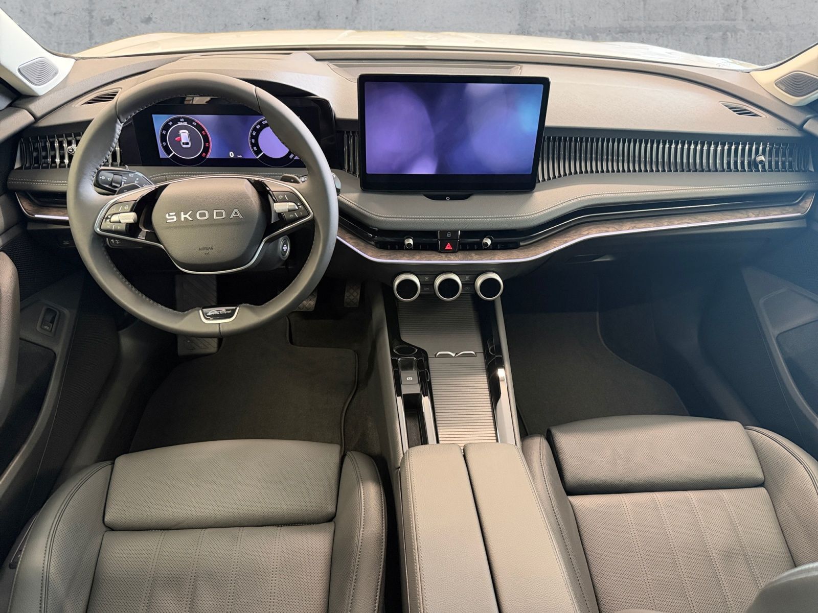 Skoda Superb - Bild 8