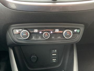Opel Crossland INNOVATION Turbo 1.2 °LED°Navi°SHZ°AAC