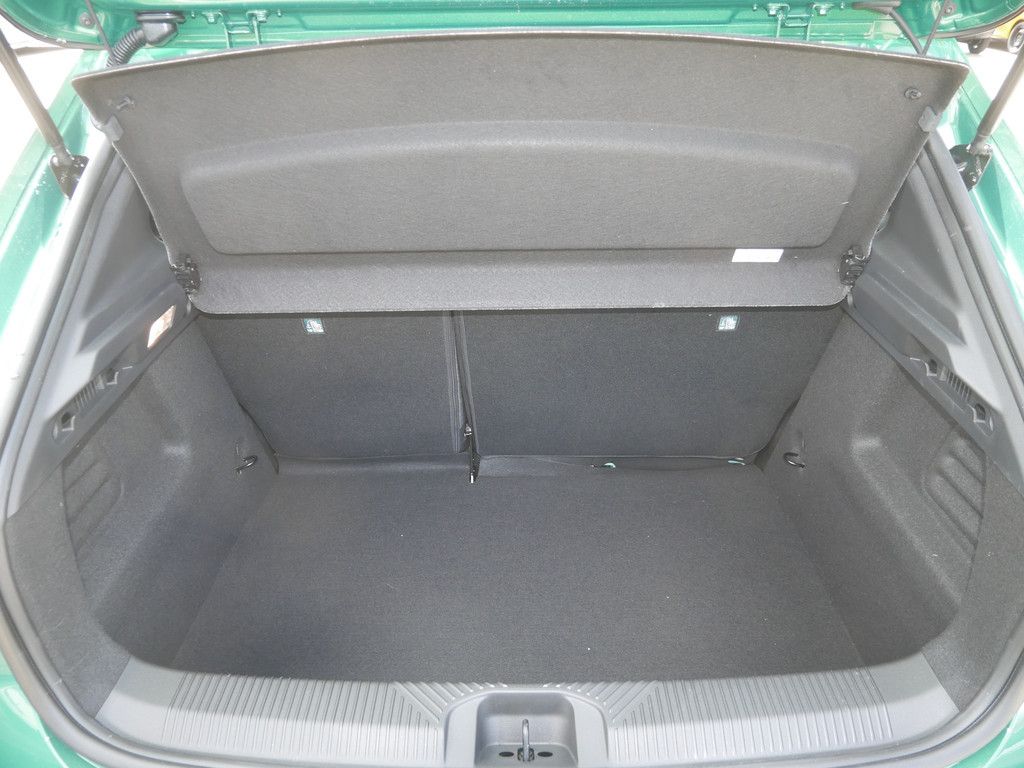 Fahrzeugabbildung Renault Clio Evolution TCe 115 EDC Automatik