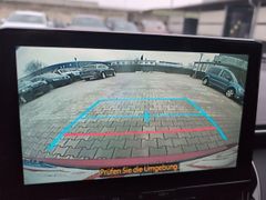 TOYOTA Corolla 2.0 Hybrid Lounge~HuD~JBL~Leder