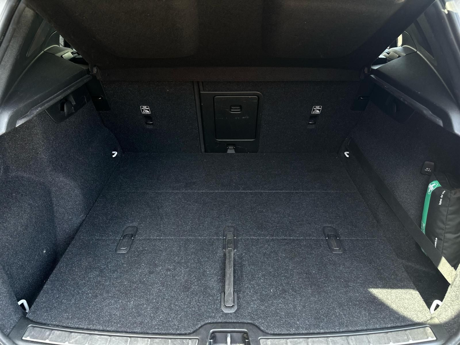 VOLVO XC40 2.0 D4 INSCRIPTION AWD LED#ACC#NAV#LH#VIRTU - Image 7