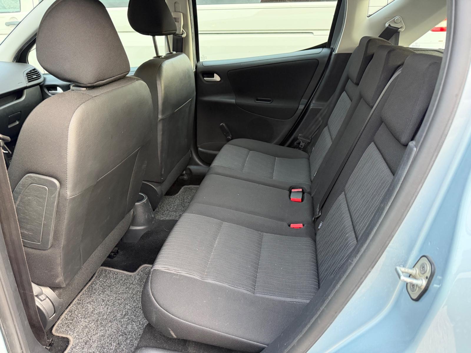 Peugeot 207 2009 — photo 11