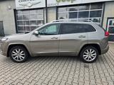 Jeep Cherokee 2.2 MultiJet 147 kW 4x4 Overland Autom. - gebrauchte Jeep Cherokee aus dem Jahr 2017