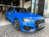 Audi RS4 2.9 TFSI tiptronic quattro Avant - blaue Audi RS4