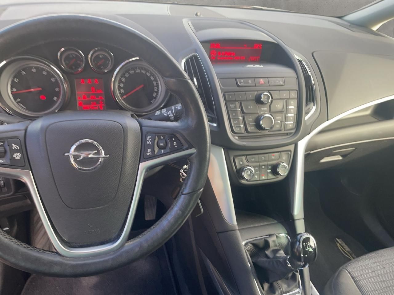 Fahrzeugabbildung Opel Zafira C Tourer Style