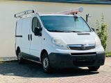 Opel Vivaro Kasten L1H1 2,7t AHK - Opel Vivaro aus 2009