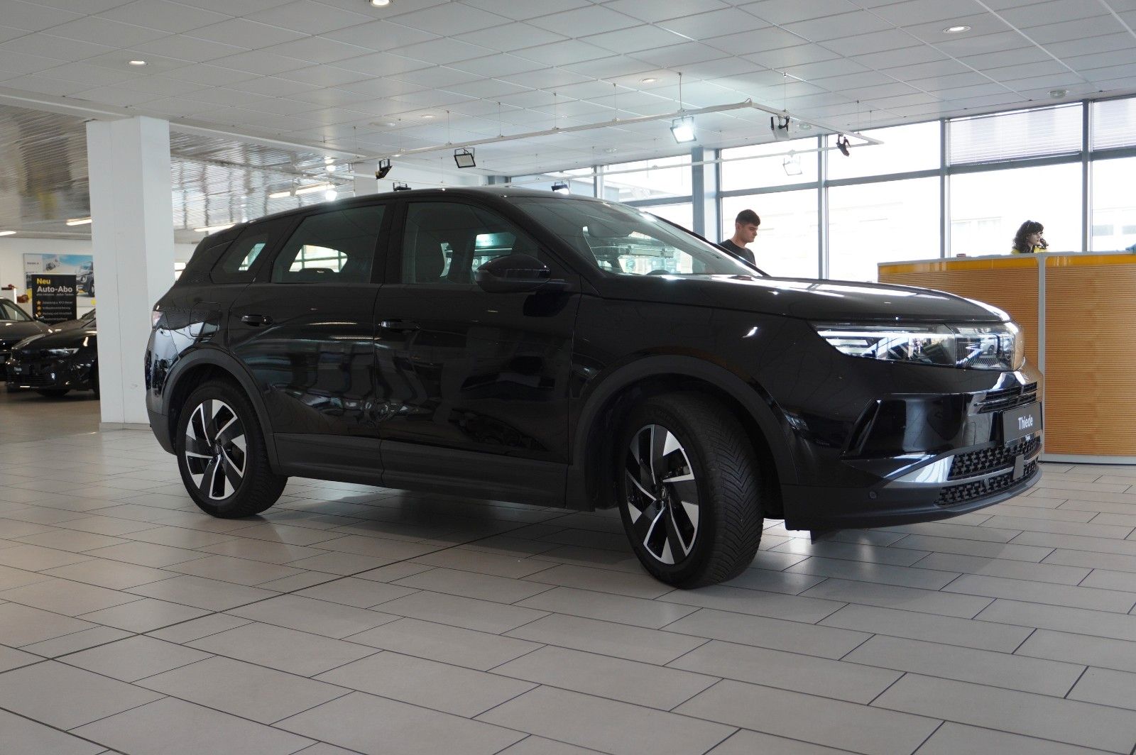 Fahrzeugabbildung Opel Grandland 1.2 48V HYBRID NAVI/LED/KAMERA/DAB+