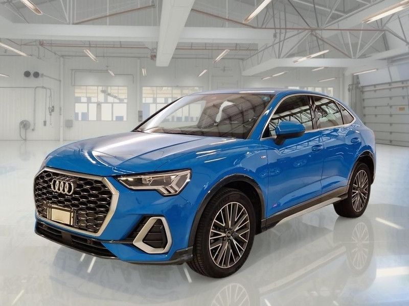 Image of Audi Q3