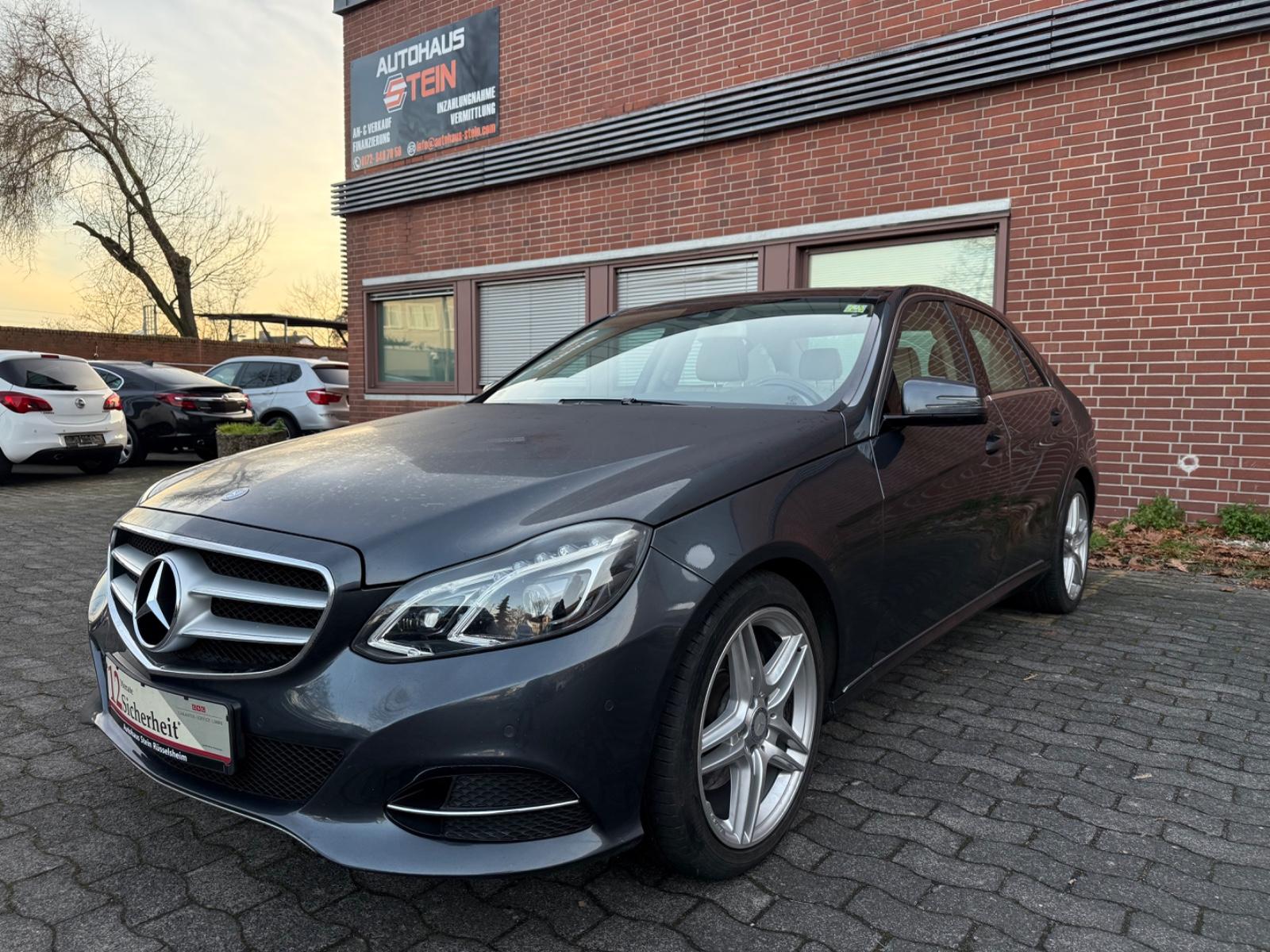 Mercedes-Benz E 350 Lim 4Matic Avantgarde *PANO*LEDER*NAV*AUT*