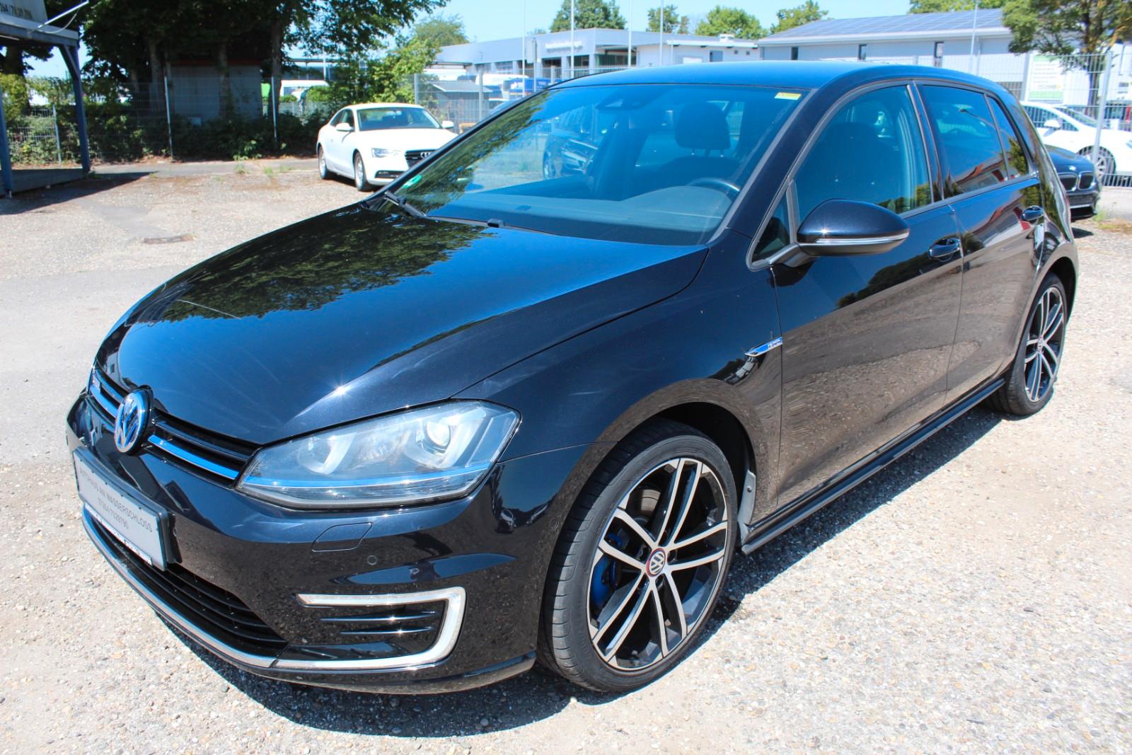 Volkswagen Golf VII Lim. GTE*ORIGINAL 12656km*1.Hd.*akt.Par
