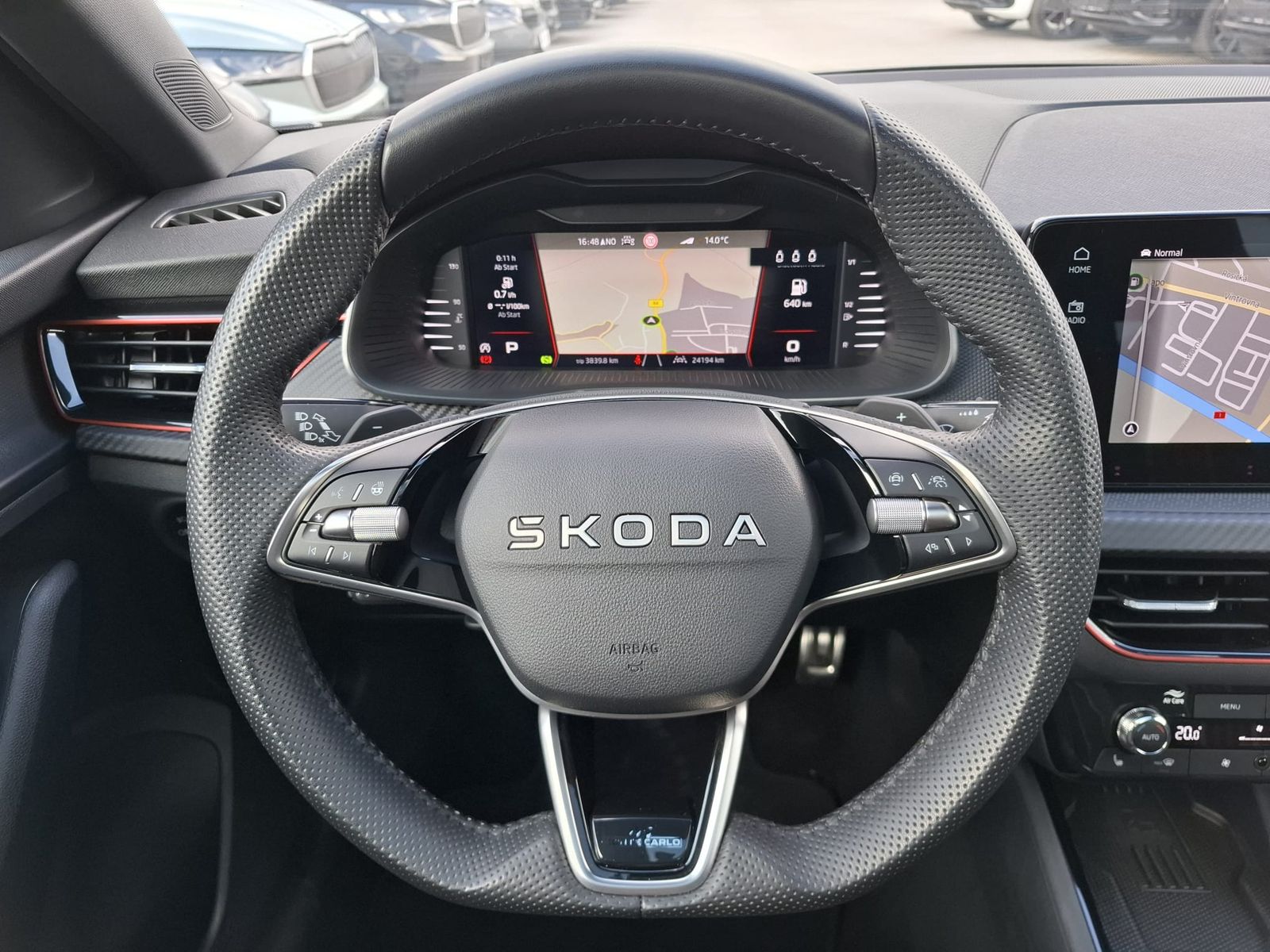 Fahrzeugabbildung SKODA Kamiq 1.5 TSI DSG Monte Carlo PANO*MATRIX*5J.GAR