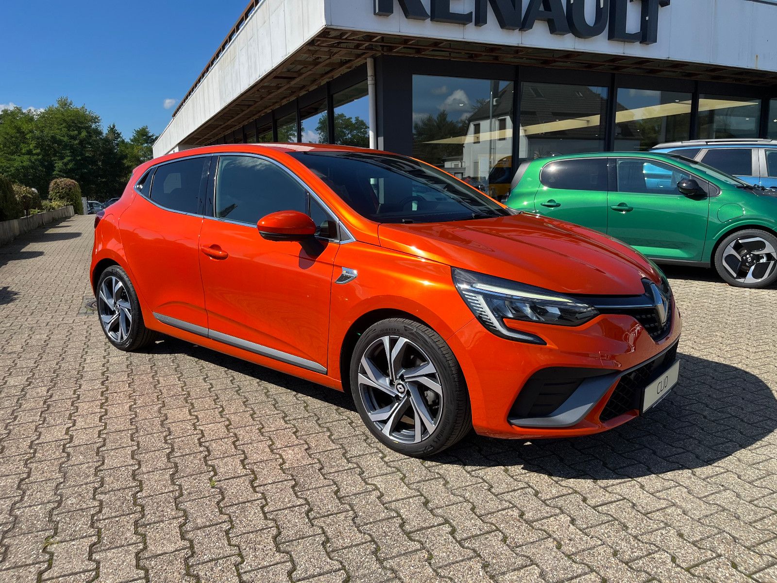 Renault Clio 1.6 E-Tch Hybrid R.S. Line imagem 2