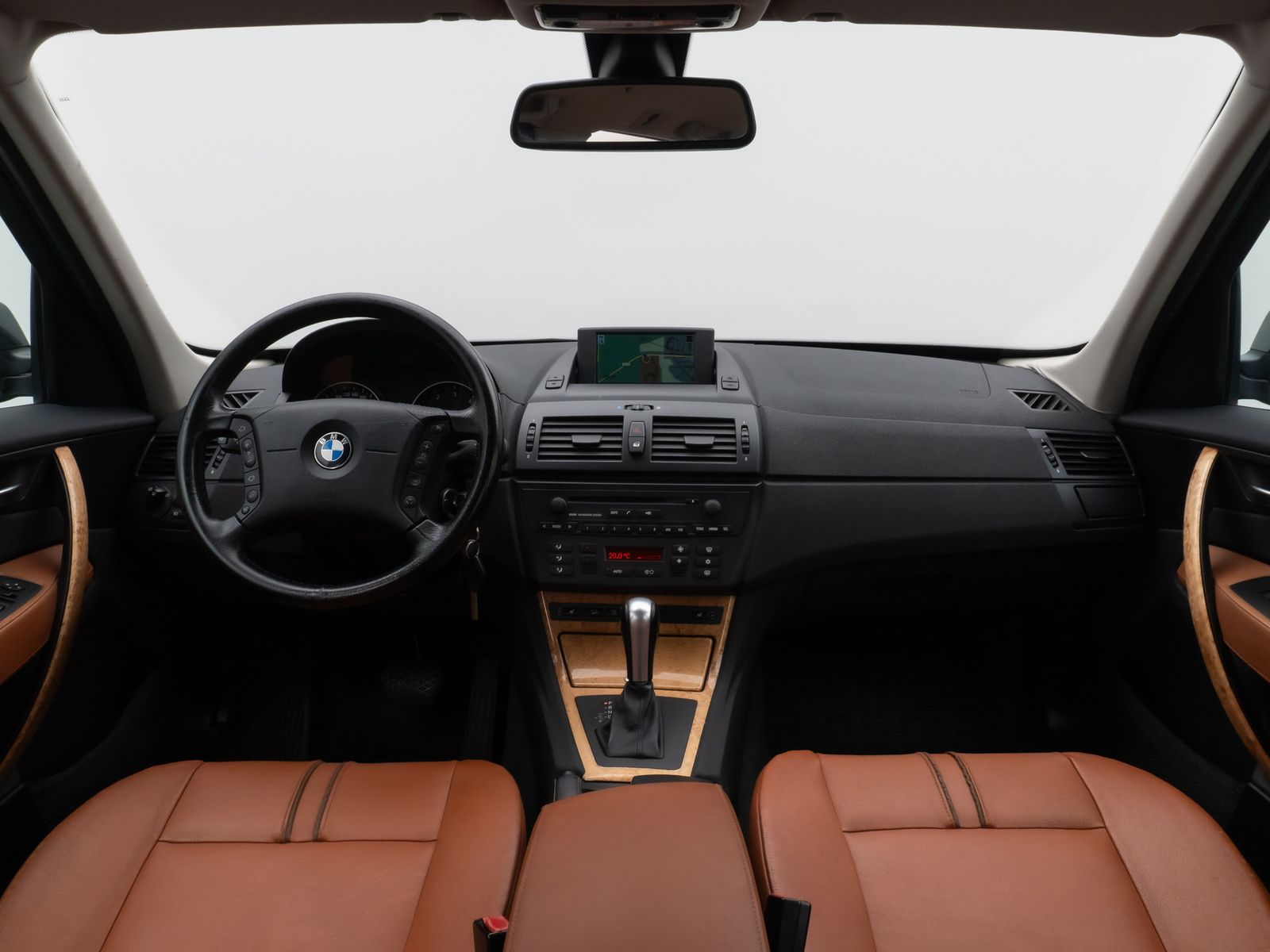 Fahrzeugabbildung BMW X3 xD30d Leder Xenon PDC Sitzhzg Lordos NaviPro