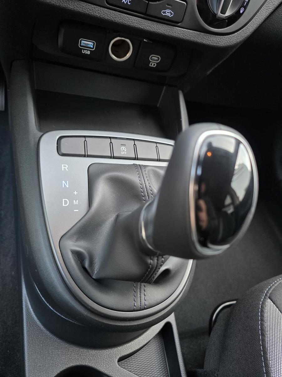 Hyundai i10 Automatik DSG Klima Navi Top ab 99€