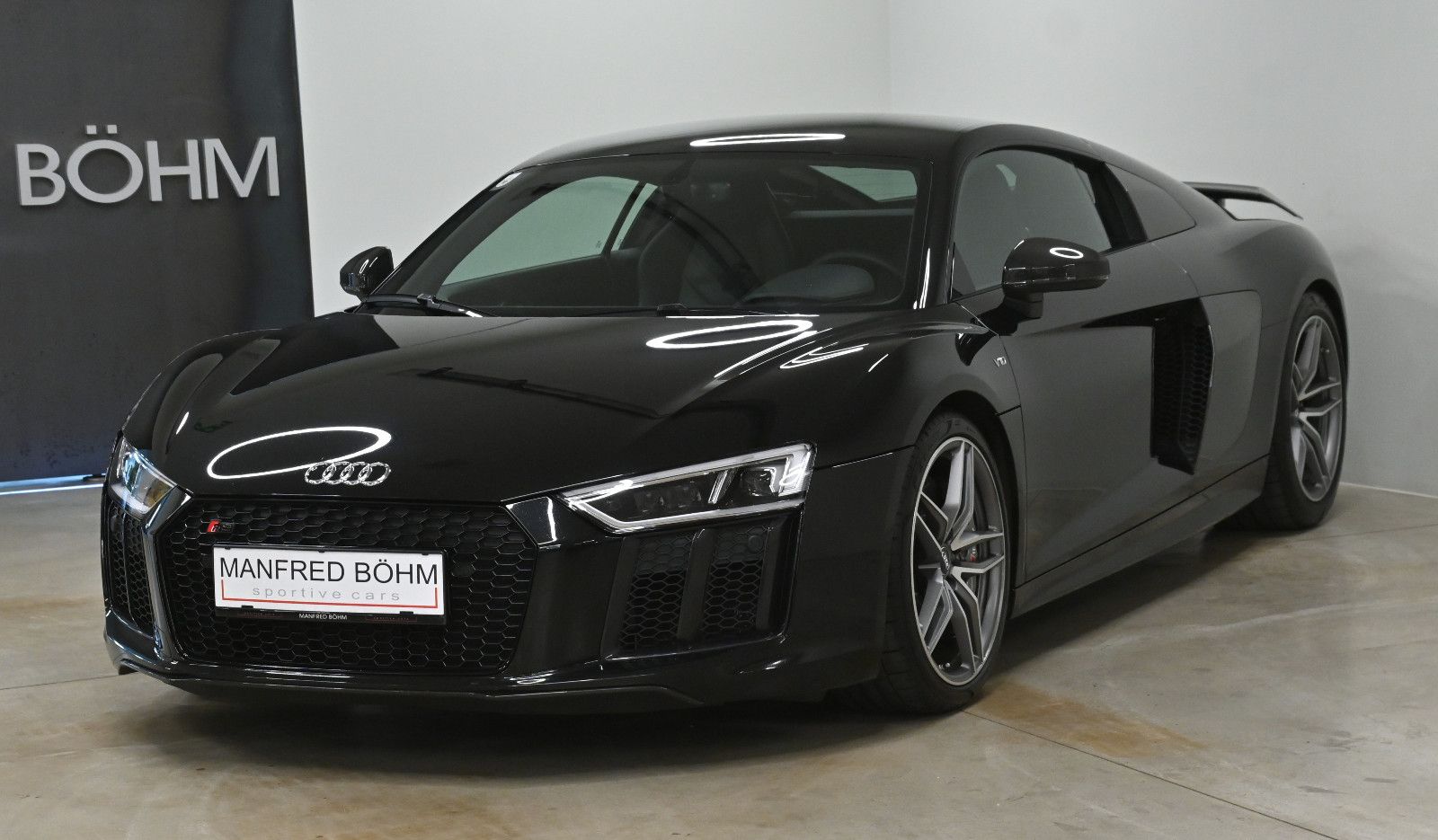 AUDI R8 5.2 V10 FSI Plus S-tronic Quattro