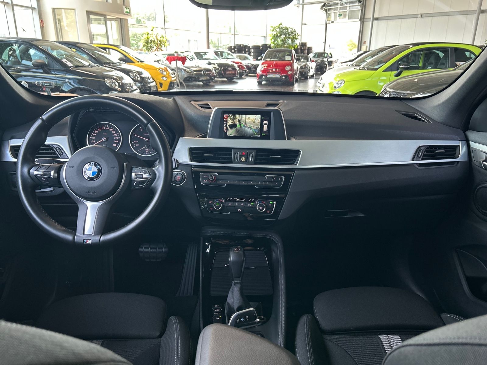 Fahrzeugabbildung BMW X1 xDrive 18 d Sport Line RFK LED ALU