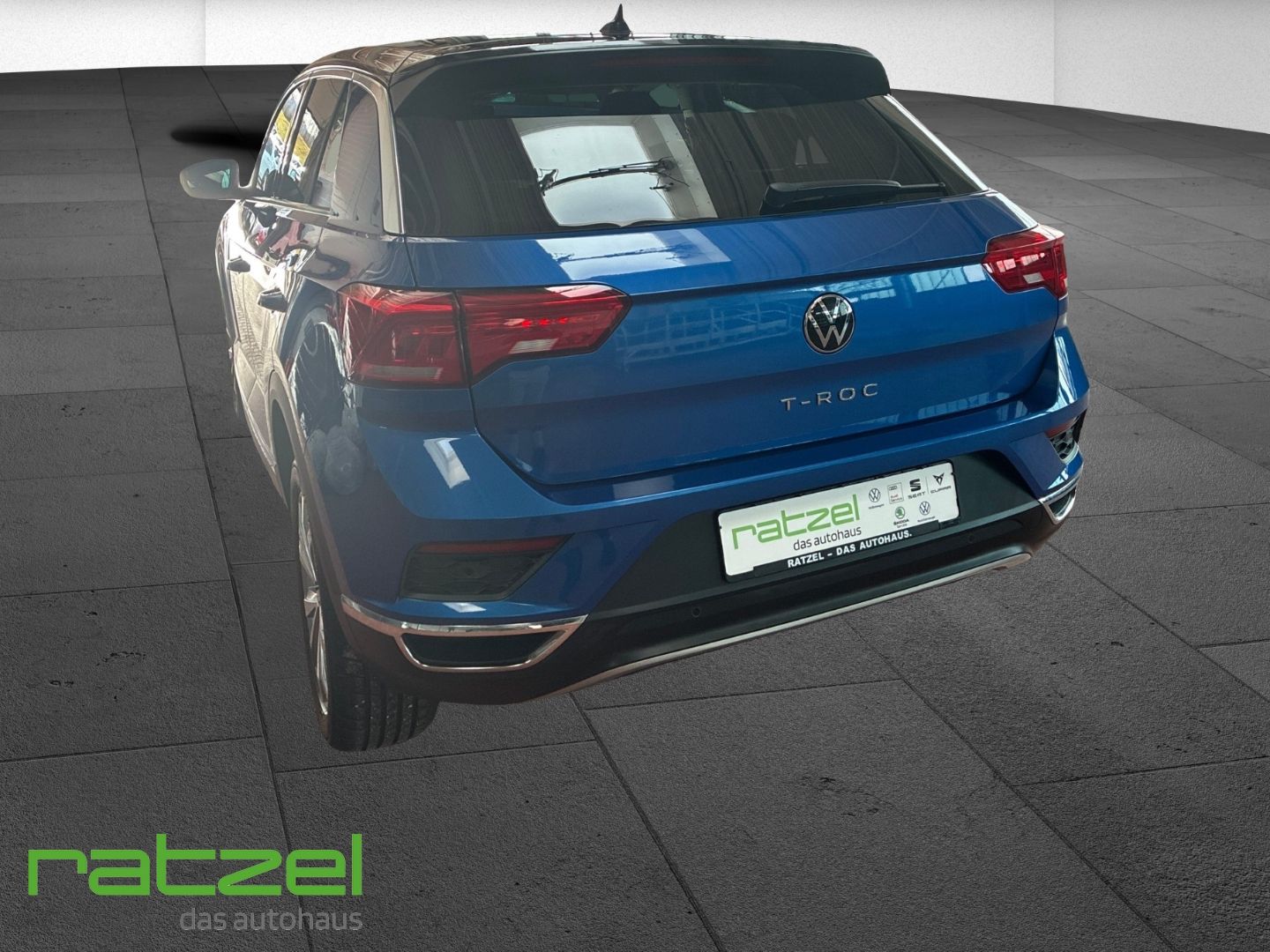 Fahrzeugabbildung Volkswagen T-Roc Style 2.0 TDI Navi Kamera ACC LED El. Heck