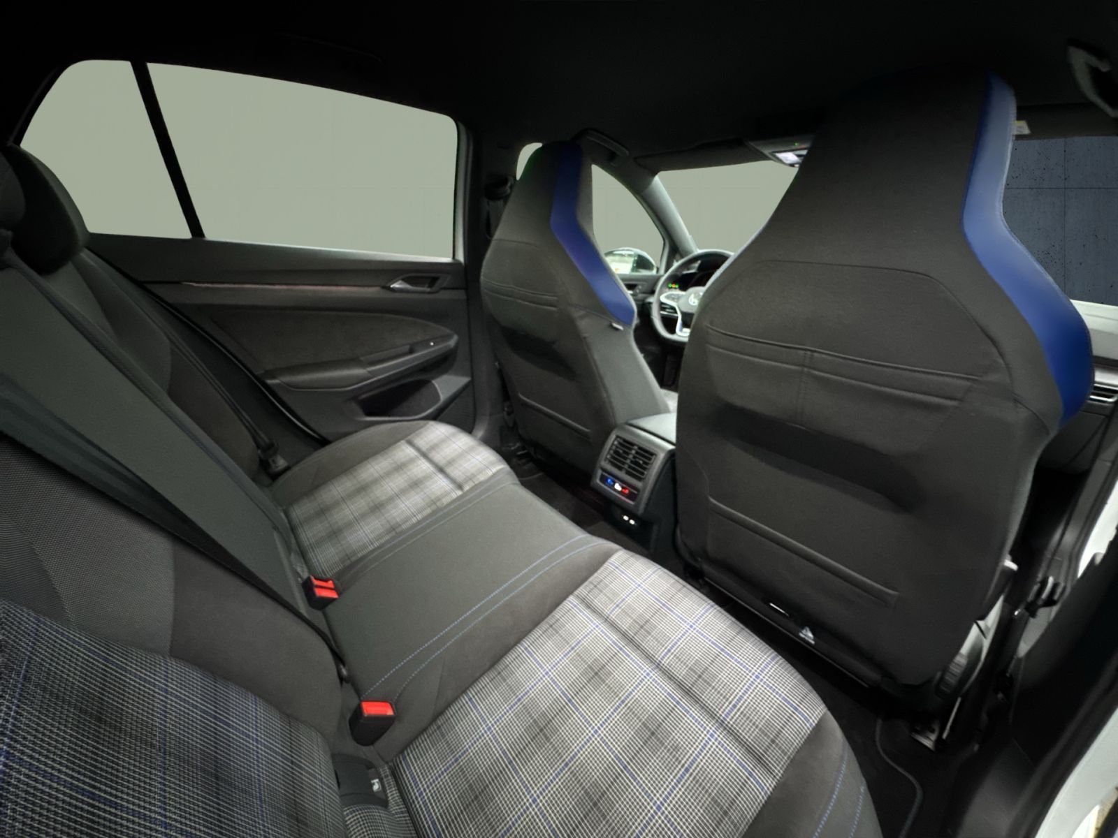 Volkswagen Golf - Bild 18