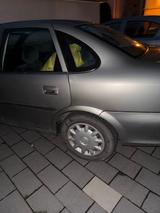 Opel Vectra 1.8 16V CD CD - gebrauchte Opel Vectra aus dem Jahr 1998