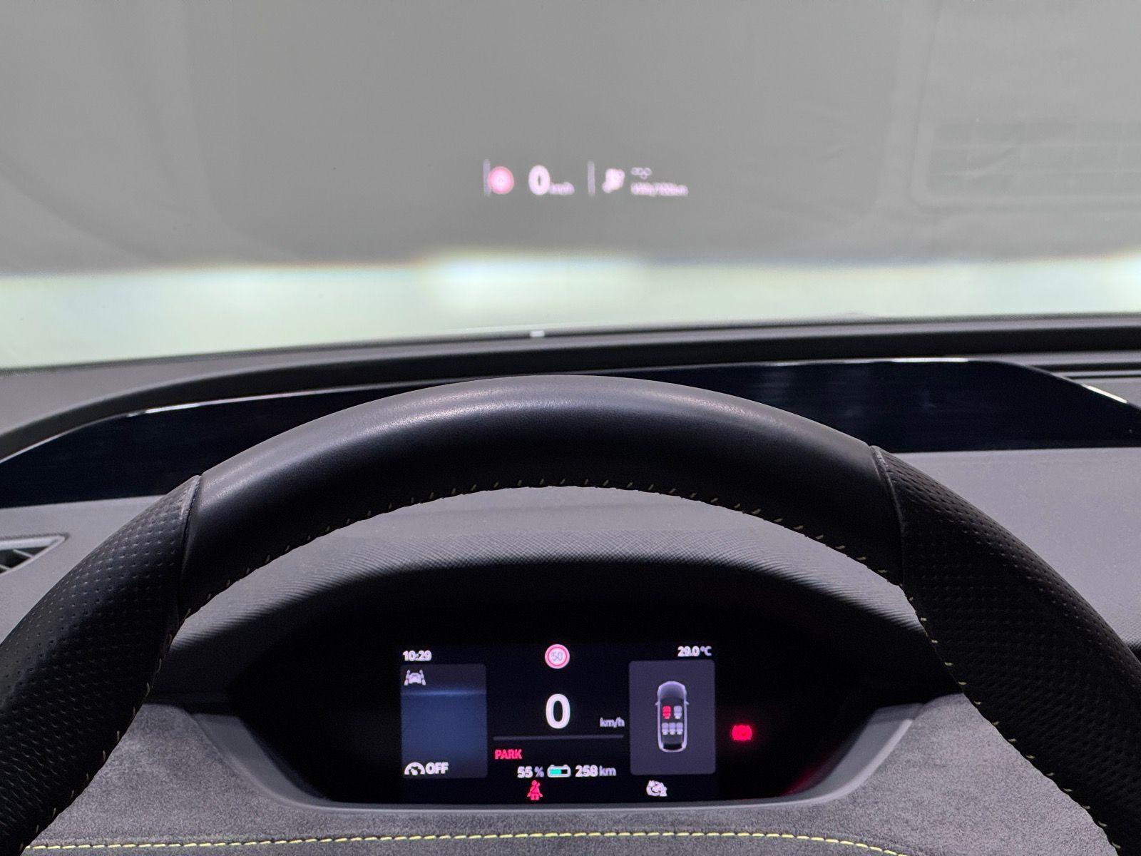 Skoda Enyaq Coupé RS | MATRIX NAVI PANO AHK HUD DCC