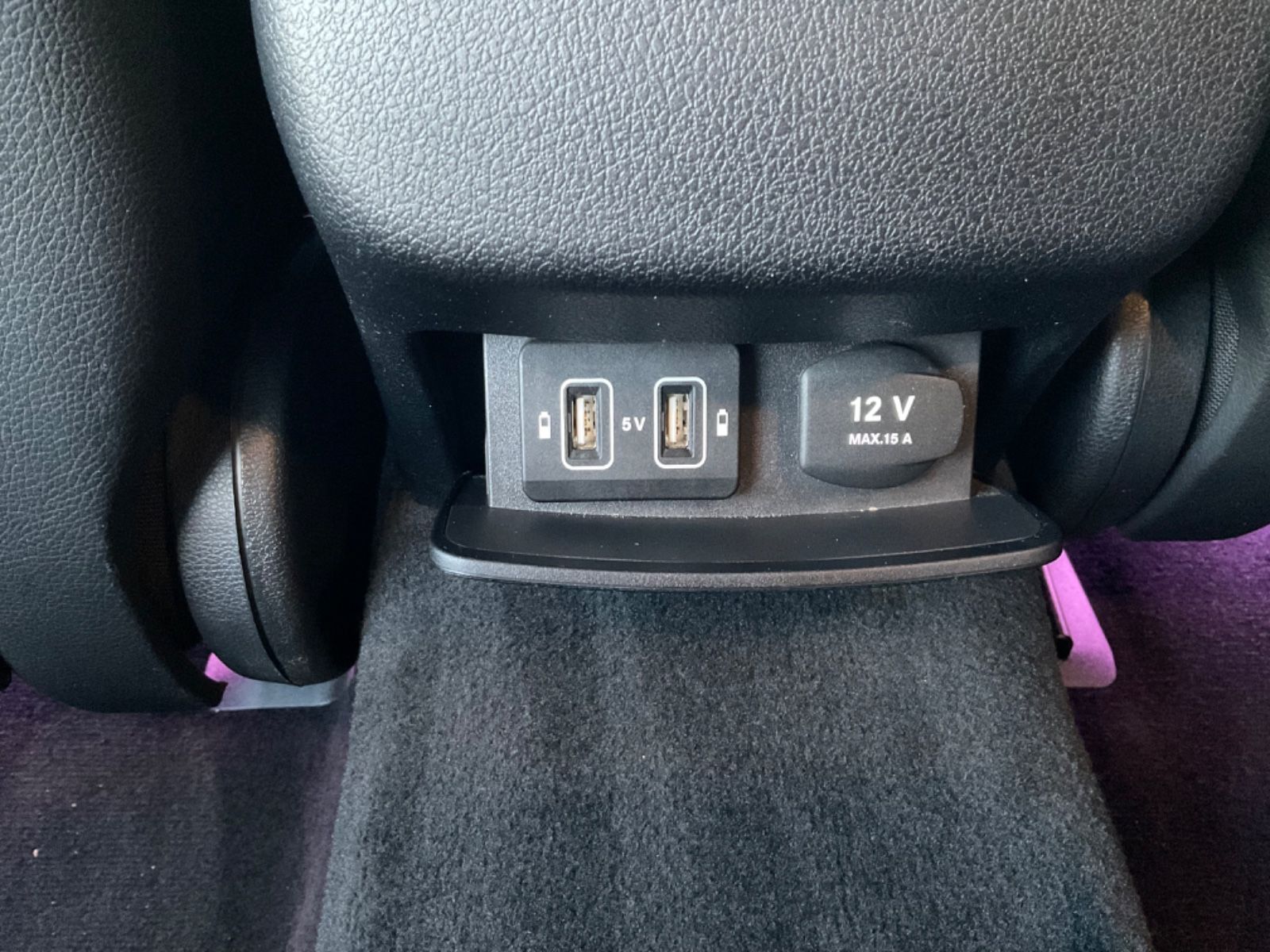 Fahrzeugabbildung Mercedes-Benz E 300 de T Autom,AMG,LED,Distronic,Kamera