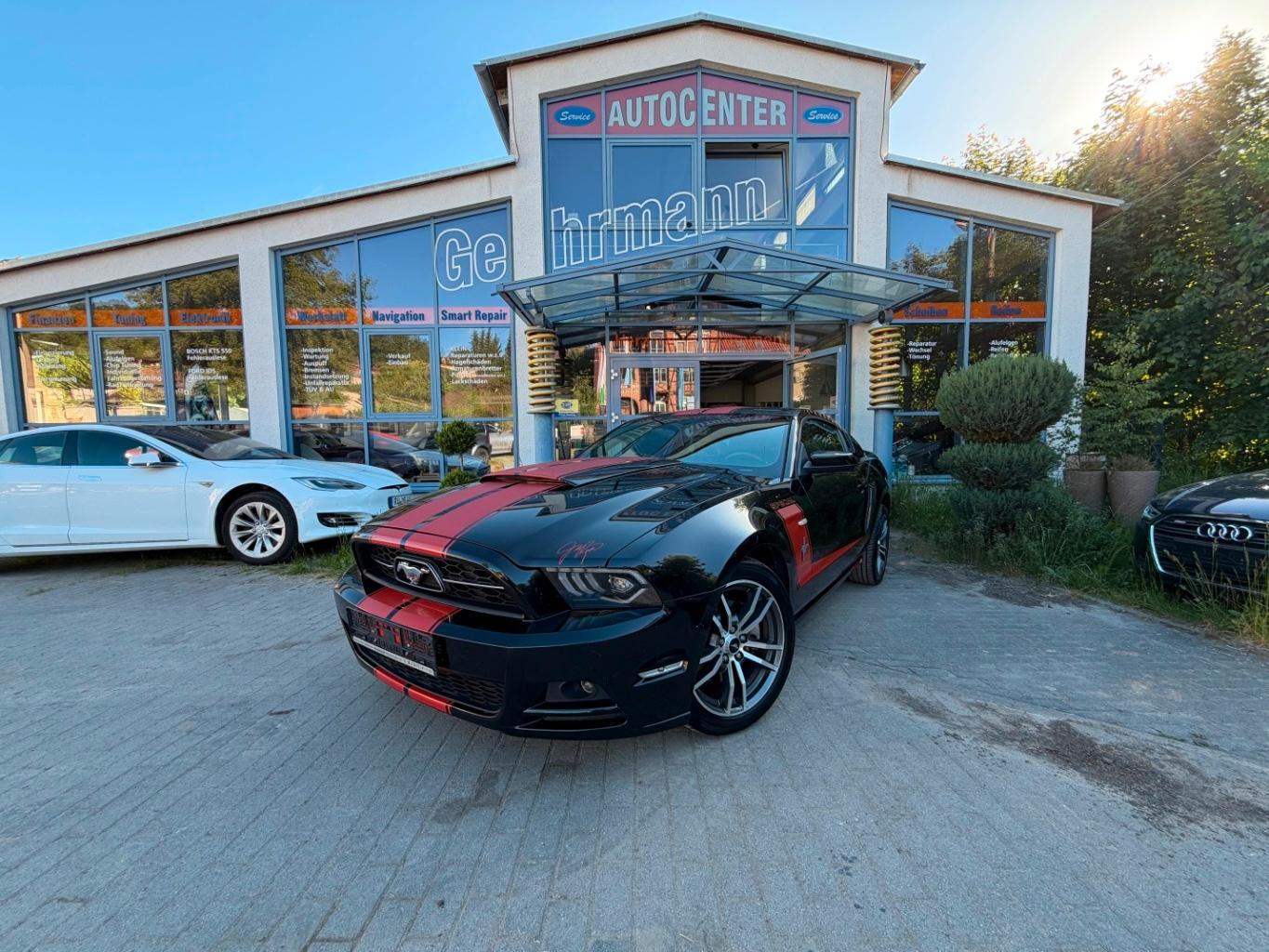 Ford Mustang 3,7 mit Leder " LED " Sport