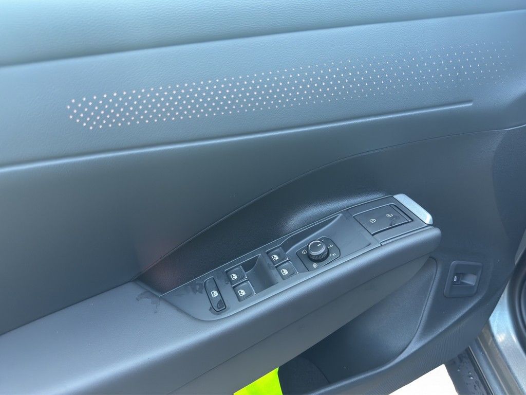 Volkswagen T-Roc - Bild 12