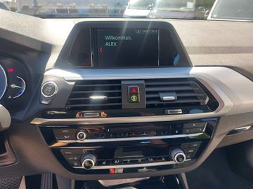 BMW X3 - 11