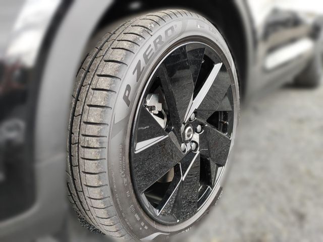 VOLVO EX40 (Bild 9 von Array)