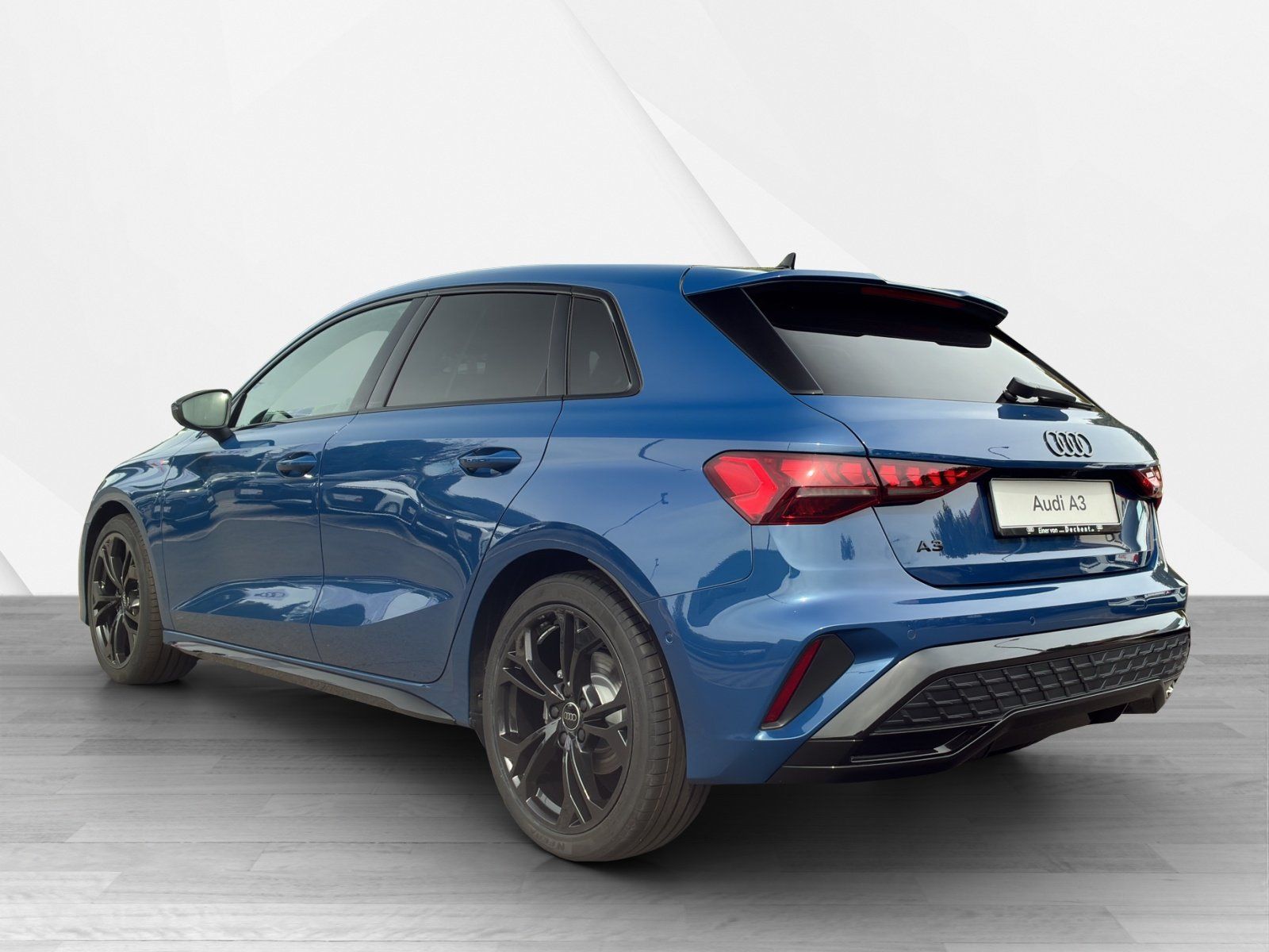 Fahrzeugabbildung Audi A3 Sportback 1.5 TFSI S-Line 360,Kamera,LED,SHZ
