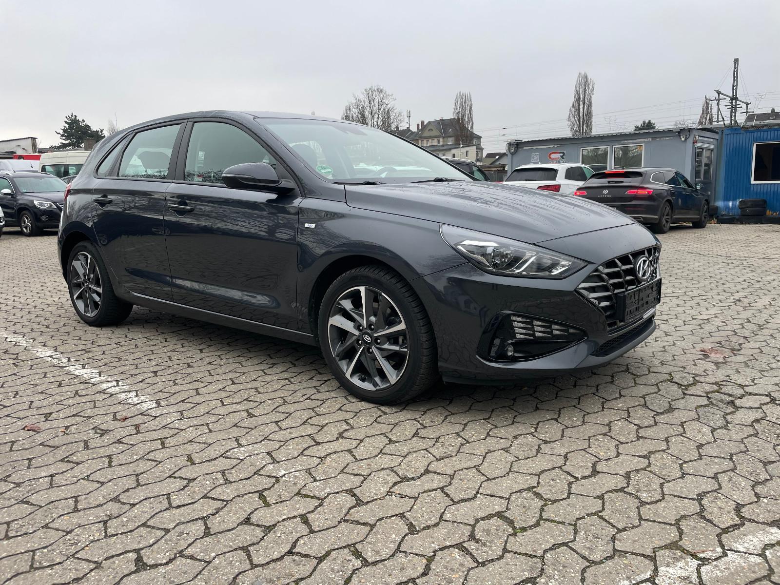 Hyundai i30 Trend Mild-Hybrid/1Hand/Kamera/B-Xenon/LED